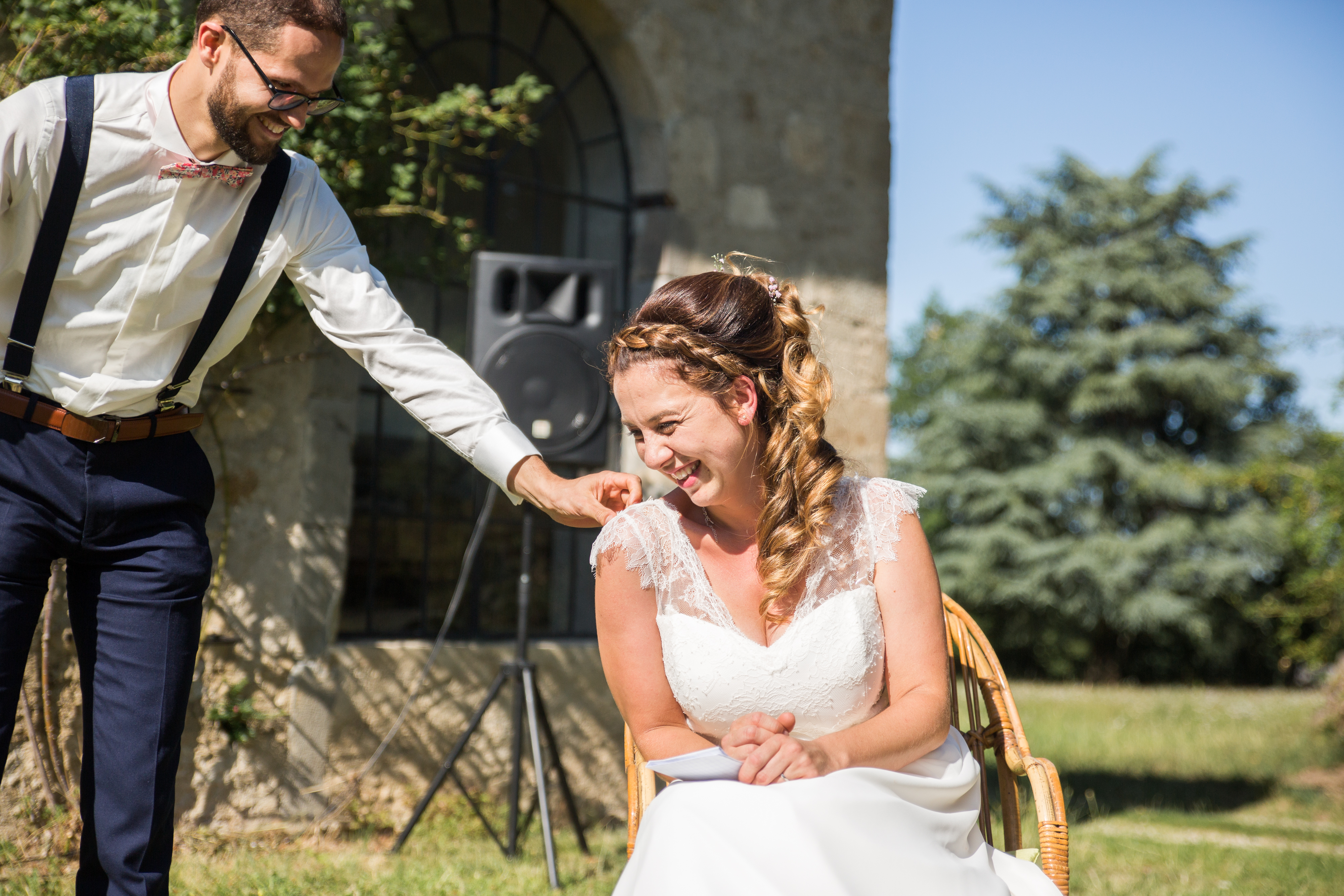 photographe-mariage-haute-loire-yssingeaux-aurore-ceysson-orangerie-maubourg-ceremonie-laique