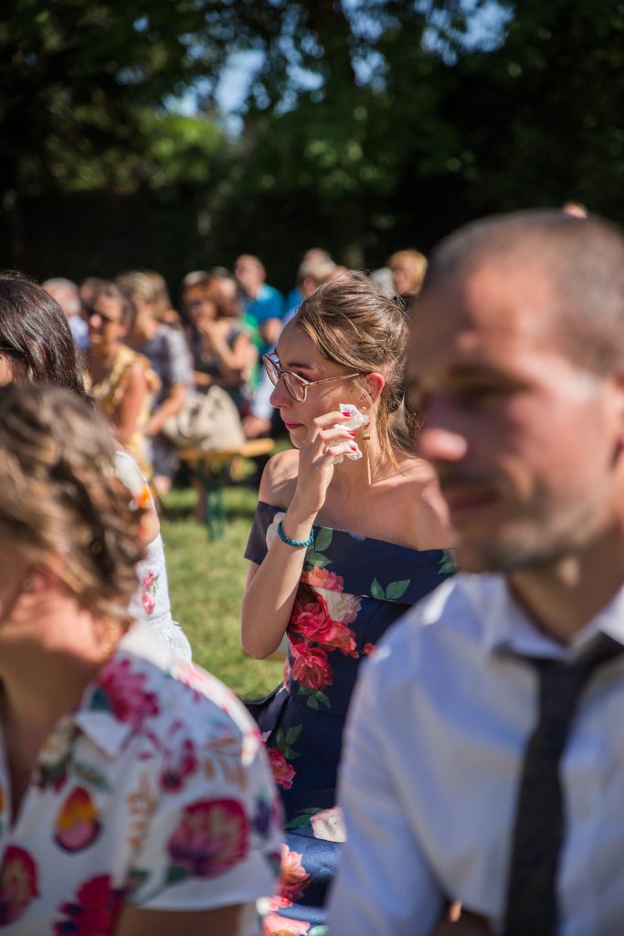 photographe-mariage-haute-loire-yssingeaux-aurore-ceysson-orangerie-maubourg-ceremonie-laique