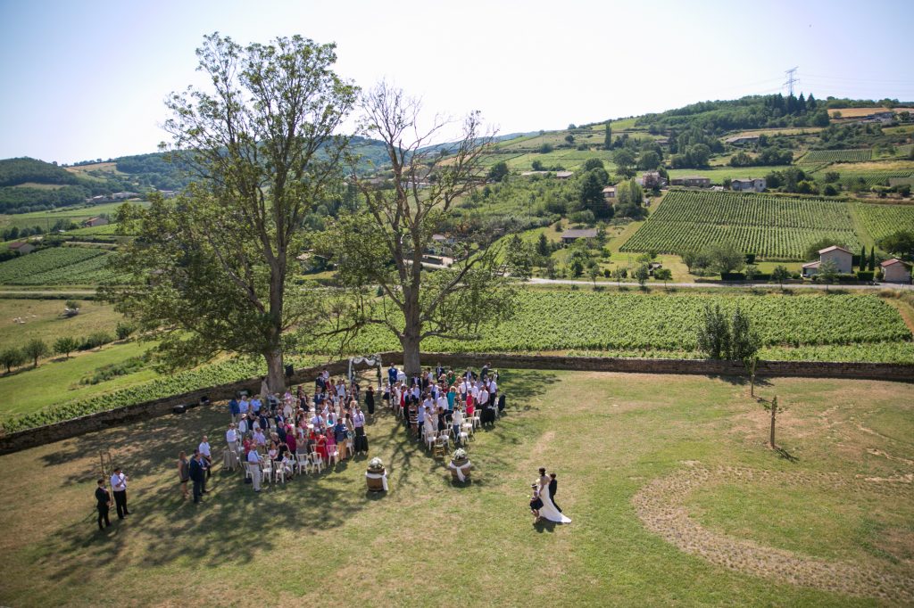 photographe-mariage-lyon-chateau-pierreclos-aurore-ceysson-cecile-creiche