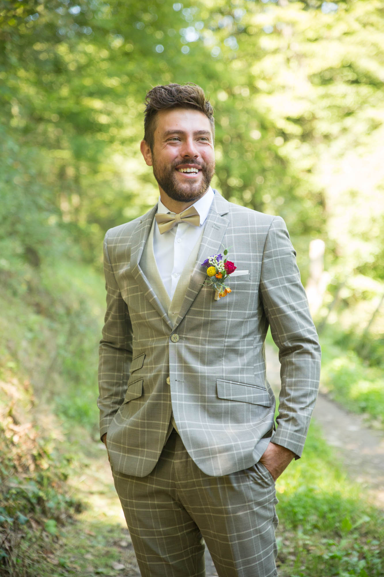photographe-mariage-genilac-lyon-lifestyle-aurore-ceysson-seance-couple-forêt-naturelle