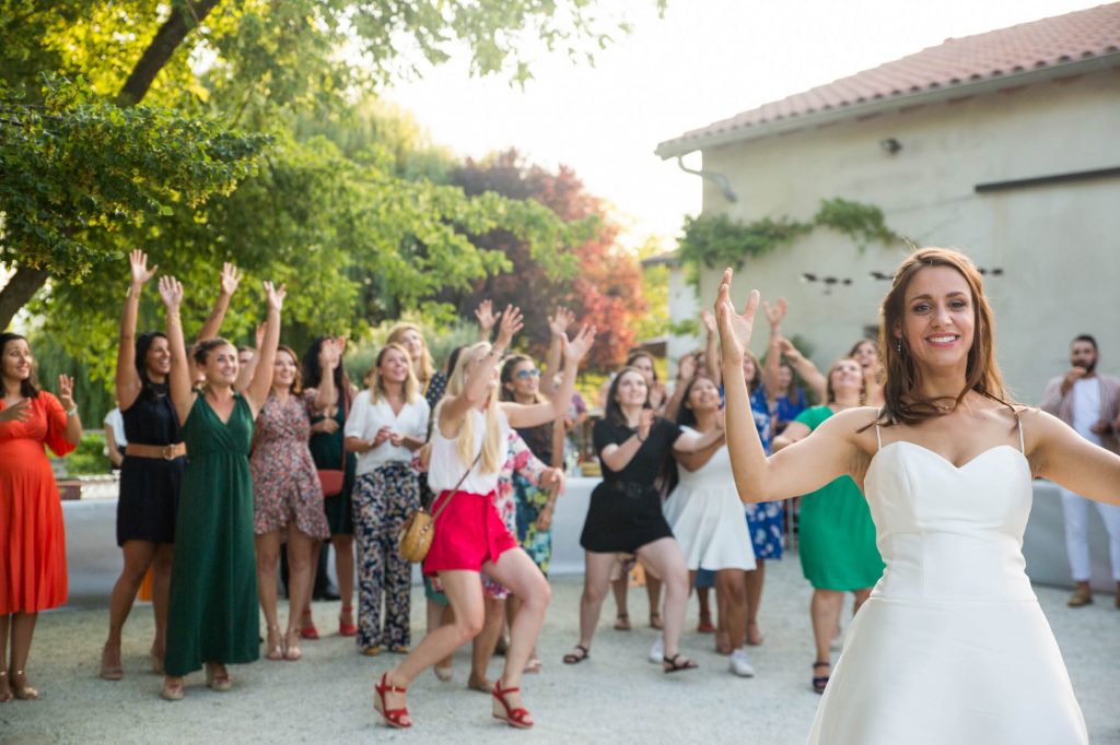 photographe-mariage-genilac-lyon-lifestyle-aurore-ceysson-cocktail-la-cours-du-domaine-Mornand-en-Forez