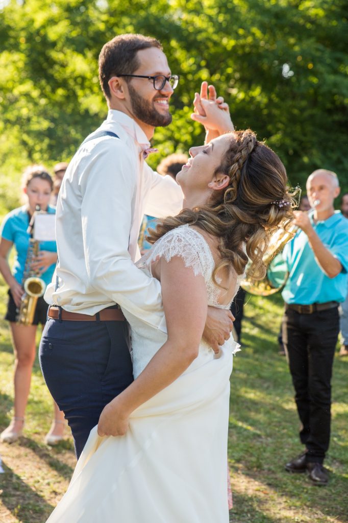 photographe-mariage-haute-loire-yssingeaux-aurore-ceysson-orangerie-maubourg-ceremonie-laique