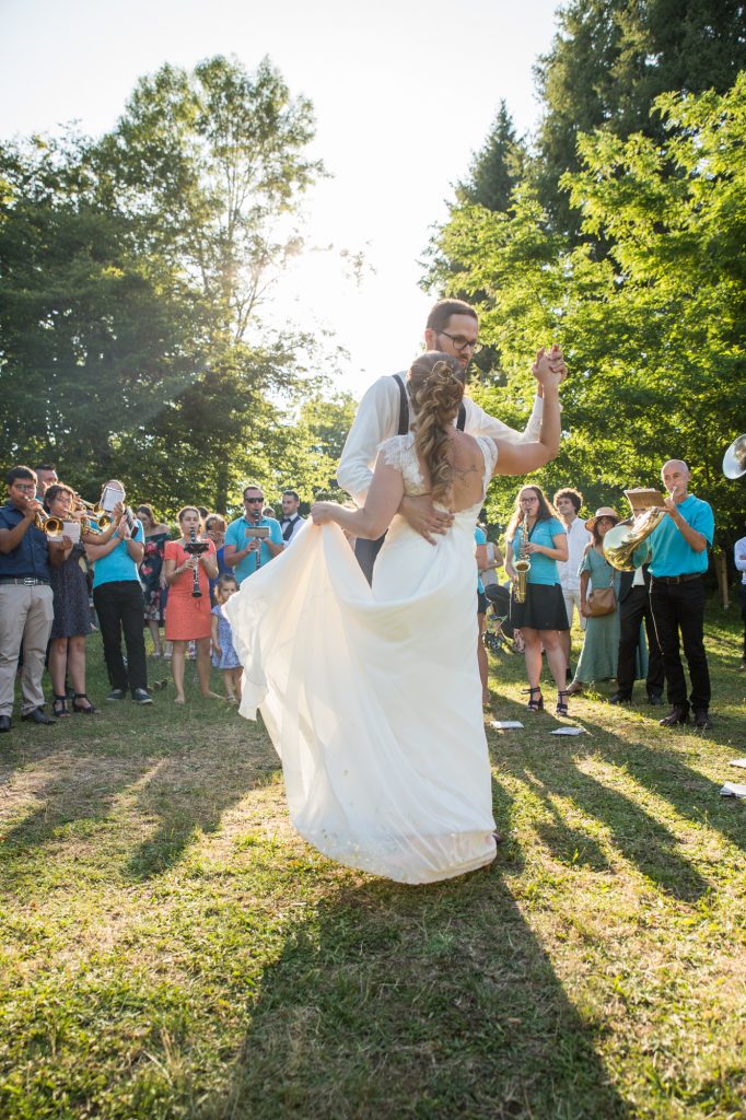 photographe-mariage-haute-loire-yssingeaux-aurore-ceysson-orangerie-maubourg-ceremonie-laique